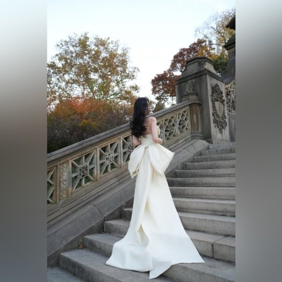 Rachel Gilbert Romy White Gown AU2/US4 - Picture 14 of 16